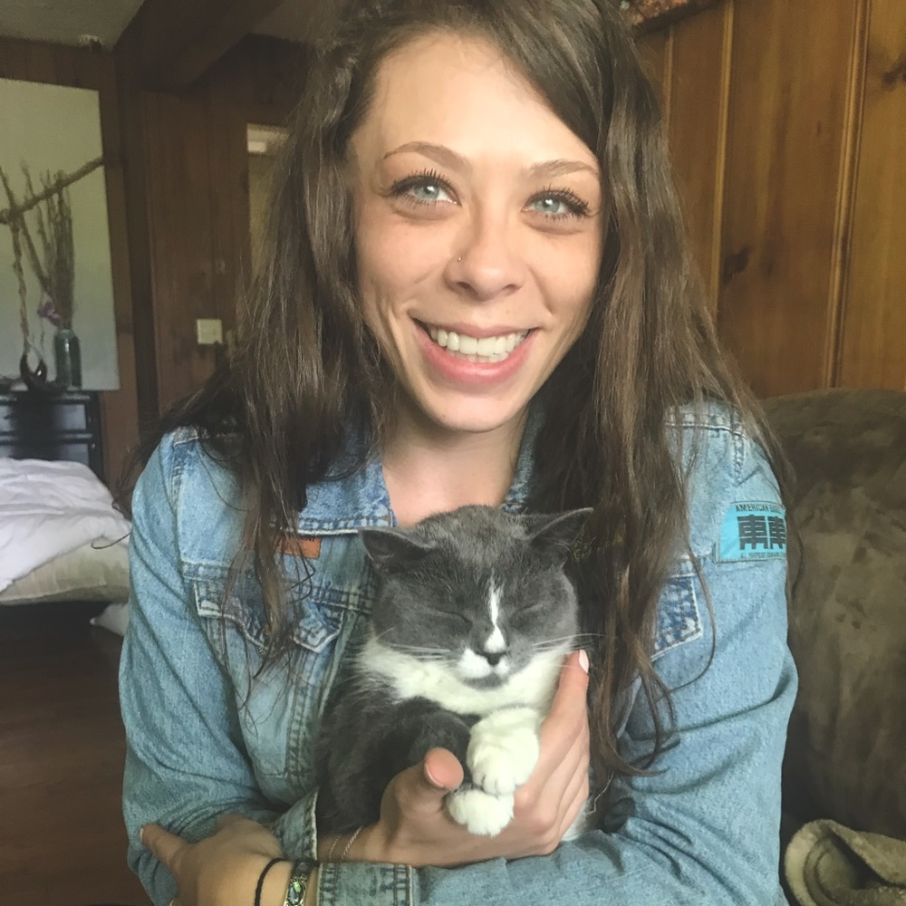 Meet your Posher, Chelsea 🦋